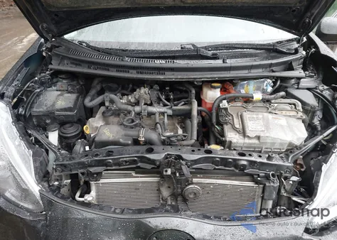 2015 Toyota Prius C Four/One/Three/Two from USA, damaged, VIN JTDKDTB30F1101631